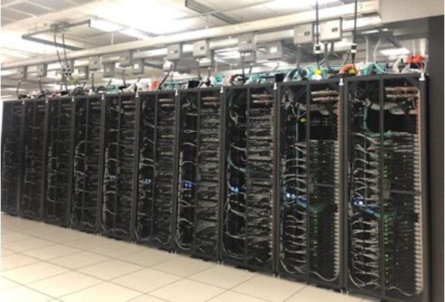 Frameworks for Large Language Model Serving in HPC Environments - Slidev